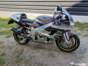 SUZUKI GSXR 600 ! IMPECABIL ! ca NOU