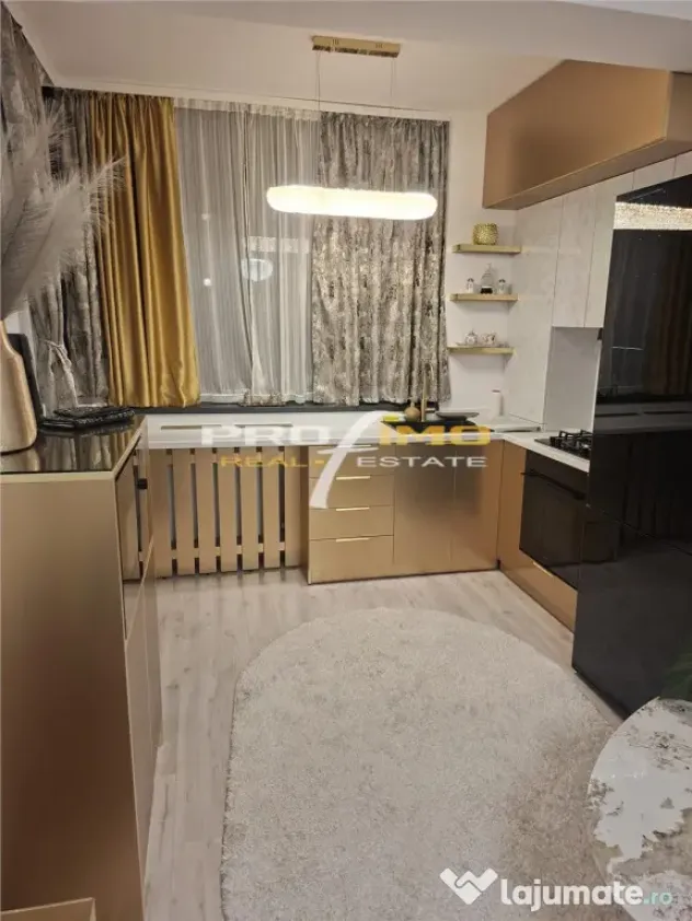 Proprietate exclusivista de lux, temporara, periodica sau f - Mamaia (Constanta)