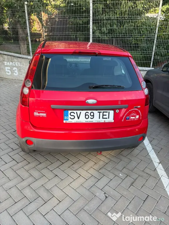 Ford Fiesta 1.4 TDCi, 2006, roșu, 2 uși