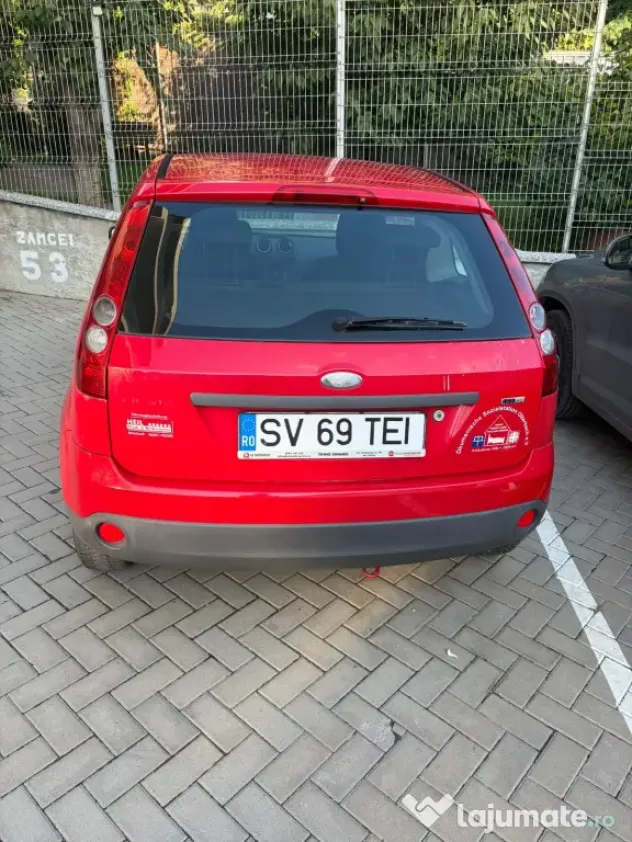 Ford Fiesta 1.4 TDCi, 2006, roșu, 2 uși