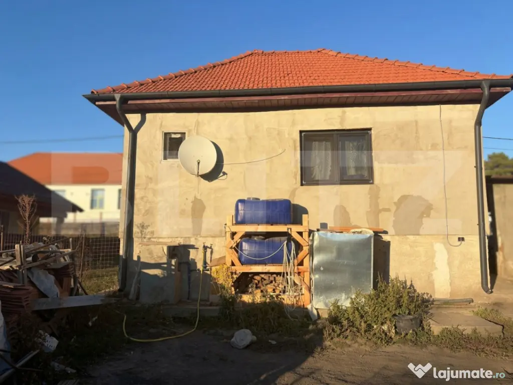 Casa recent renovata, mobilata si utilata, Ploscos - Ploscos (Cluj)