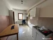 Apartament cu 2 camere de zona Piata Moldovei