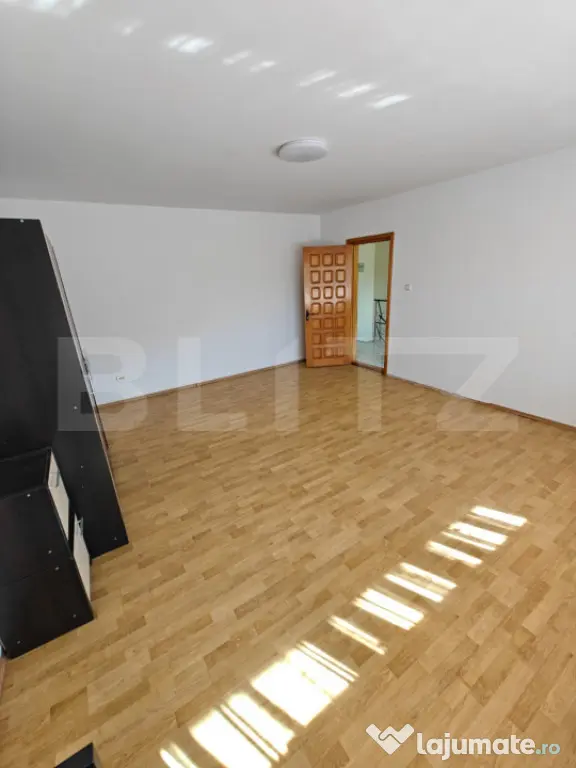 Casa spatioasa de inchiriat | Ideala pentru sediu de firma, - Pitesti (Arges)