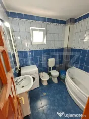 Casa spatioasa de inchiriat | Ideala pentru sediu de firma,