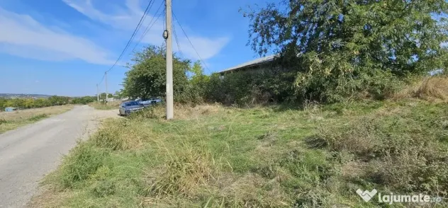 Teren intravilan 1.666 mp – Smârdan – Zonă în dezvoltare, 20 euro/mp - Smardan (Galati)