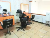Spatiu comercial salon de infrumusetare mobilat- Traian