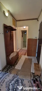 Apartament 3 camere decomandat, 2 bai, 75 mp total - Brazda 