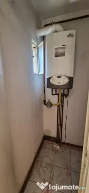Apartament 3 camere decomandat, 2 bai, 75 mp total - Brazda 