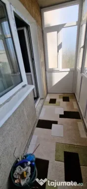 Apartament 3 camere decomandat, 2 bai, 75 mp total - Brazda 