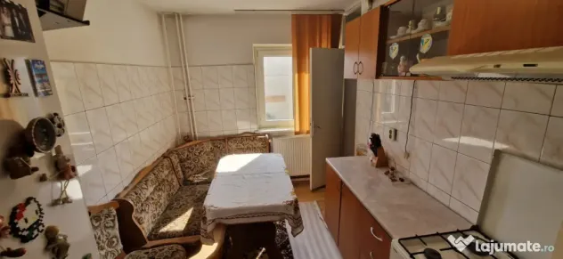 Apartament 3 camere decomandat, 2 bai, 75 mp total - Brazda - Craiova (Dolj)