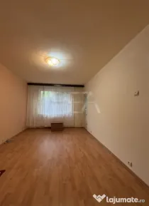 2 camere, 3/8, 53mp, bloc1985-Crangasi