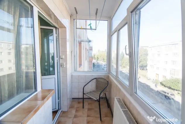 Apartament 2 camere decomadat Trivale, Pitesti. - Pitesti (Arges)