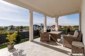 Casa premium in Stefanestii Noi, cartier Bratieni, AG 