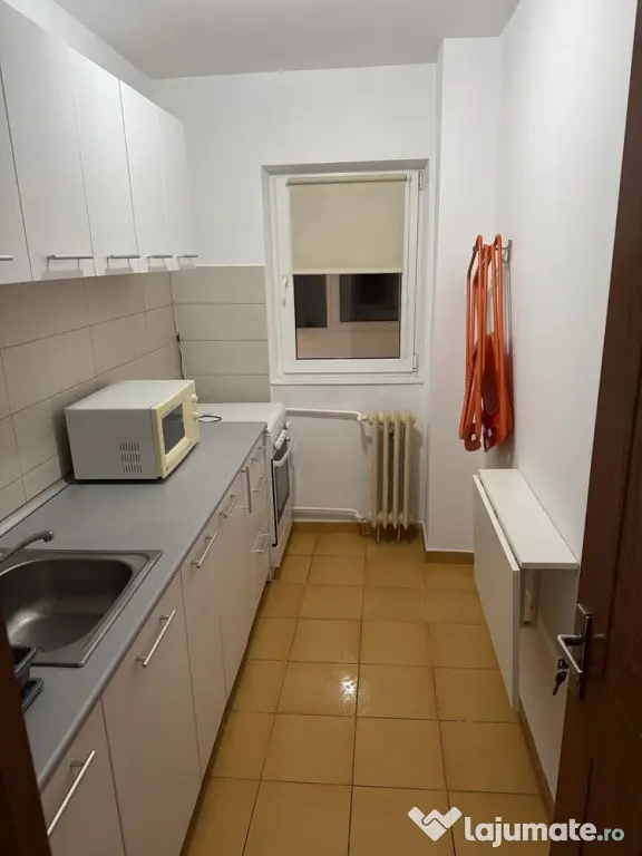 Tineretului etaj 4 decomandat - Bucuresti (Bucuresti-Ilfov)