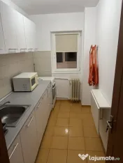 Tineretului etaj 4 decomandat