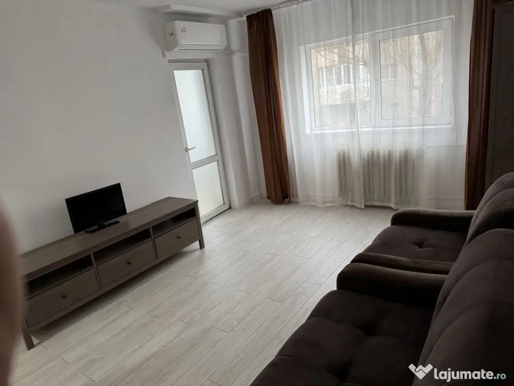 Tineretului etaj 4 decomandat - Bucuresti (Bucuresti-Ilfov)