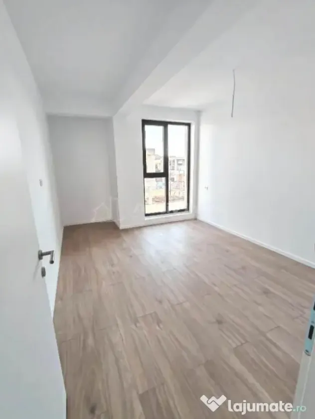 - Casa - Vila - Prelungirea Ghencea - Cartierul Latin - 235 - Bucuresti (Bucuresti-Ilfov)