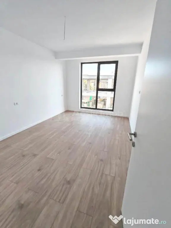 - Casa - Vila - Prelungirea Ghencea - Cartierul Latin - 235 - Bucuresti (Bucuresti-Ilfov)