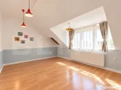Apartament 4 camere, 167,5 mp, tavan înalt și view – And