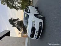 Vând Dacia Logan 2019 