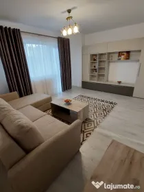 Inchiriere apartament 2 camere + loc parcare subteran (Crystal Residence)