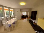 Vilă 385.9 mp | Rezidențial sau Sediu Companie | Teren 2.4