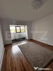 Apartament 3 camere, 64.29 mp, zona Materna