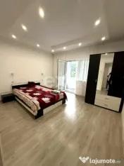 Inchiriez-3 CAMERE | 60 MP | PARTER | OPEN-SPACE + BALCON | 
