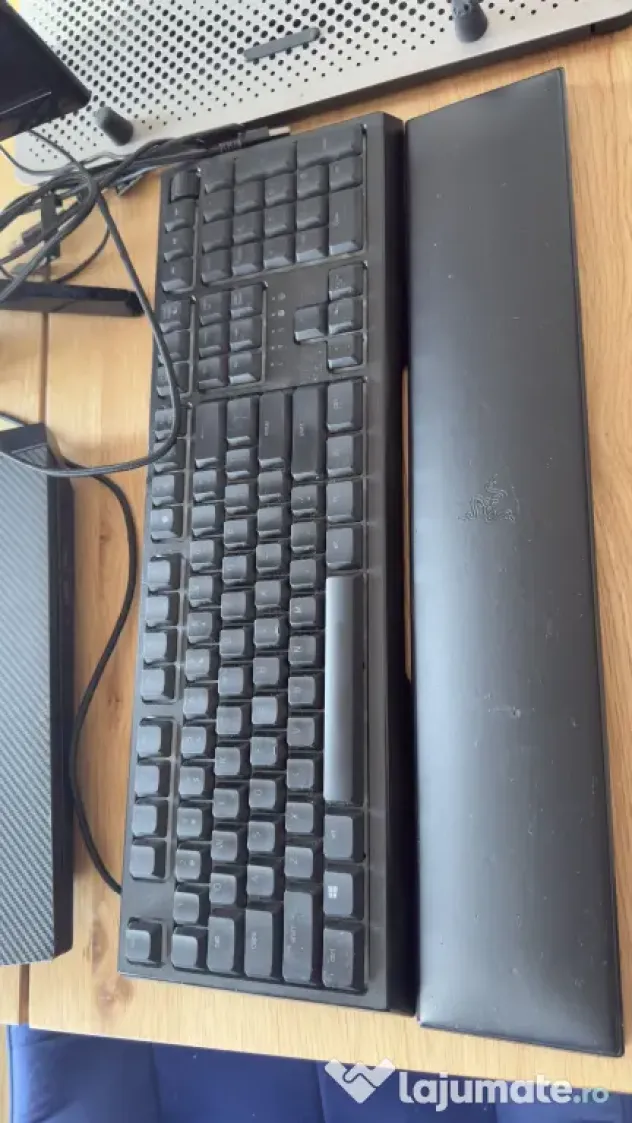 Tastatura Razer Ornata V2 RGB