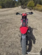 Motocicleta Gas Gas EC 300 TBI 2024
