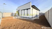Casa parter gata de mutare, 4 cam, incalzire pardoseala, teren 475mp 