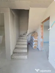Duplex in zona foarta buna - personalizare interioara