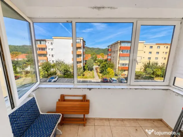 Apartament cu 2 camere mobilat și utilat în Zarnesti cu pr - Zarnesti (Brasov)