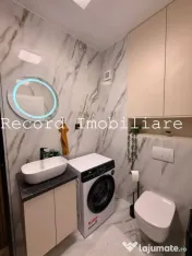 Prima inchiriere 2 camere Str.Eroilor blocurile albe 