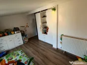 Apartament 4 camere, 95 mp utili, cu mansarda – zona Centr 