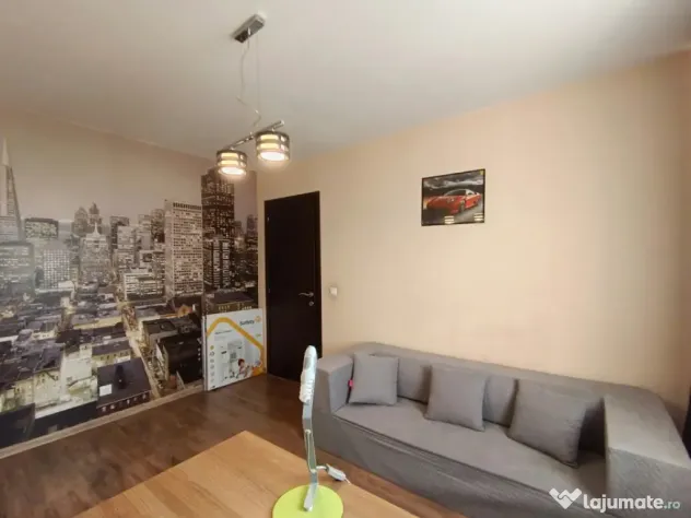 Apartament 4 camere, 95 mp utili, cu mansarda – zona Centr - Baia Mare (Maramures)