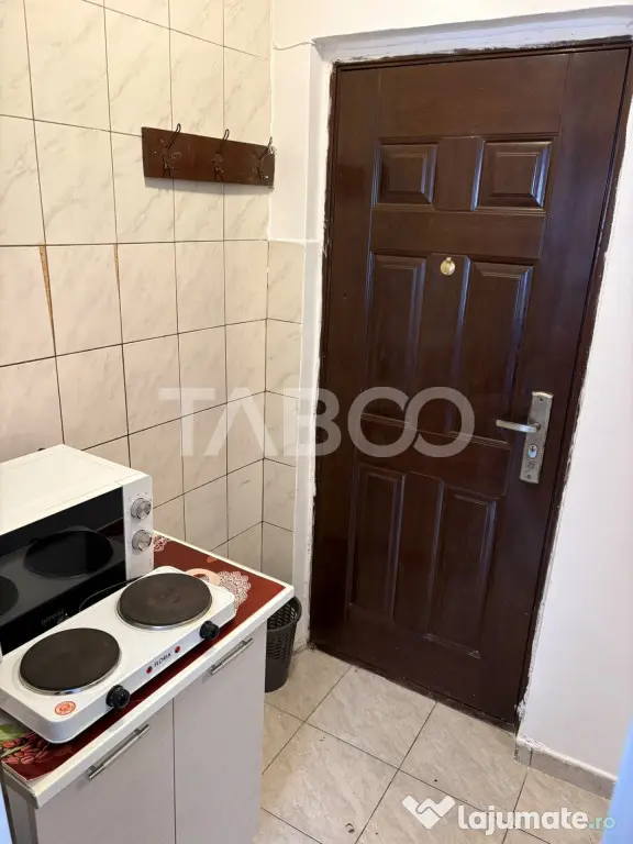 Garsoniera de vanzare 18 mpu in zona Broscarie - Sibiu (Sibiu)