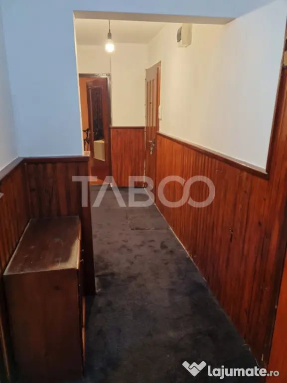 Apartament pretabil pentru afacerea ta 2 camere decomandat - Fagaras (Brasov)