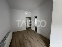 Apartament renovat la casa cu 3 camere 60 mpu pivnita Piata