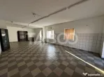 Spatiu comercial cu 2 camere 70 mpu vedere la strada Cristia