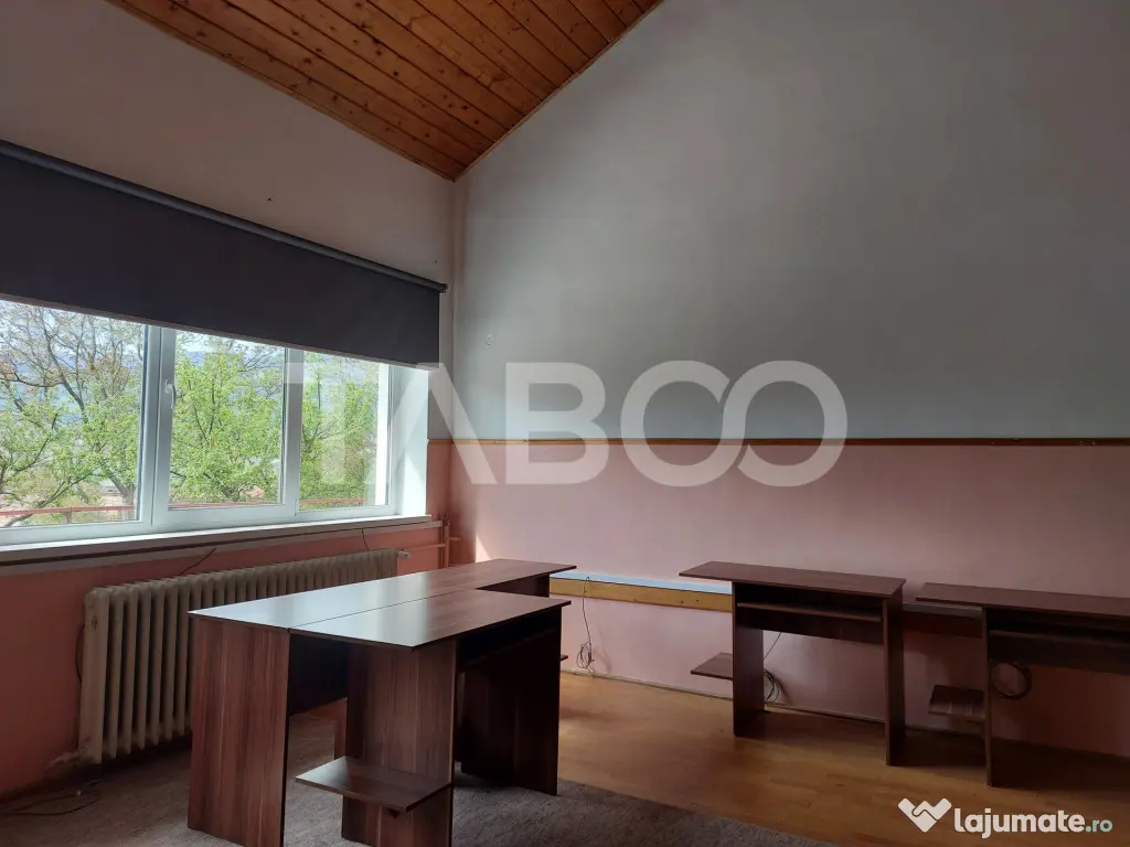 Spatiu multifunctional P+M 673 mp destinatie educationala IT - Cisnadie (Sibiu)
