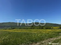 Teren intravilan cu vedere la munti pretabil cabana Poplaca