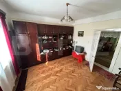 Casa de vanzare in satul Murgesti, comuna Acatari 