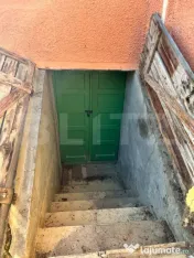 Casa de vanzare in satul Murgesti, comuna Acatari 