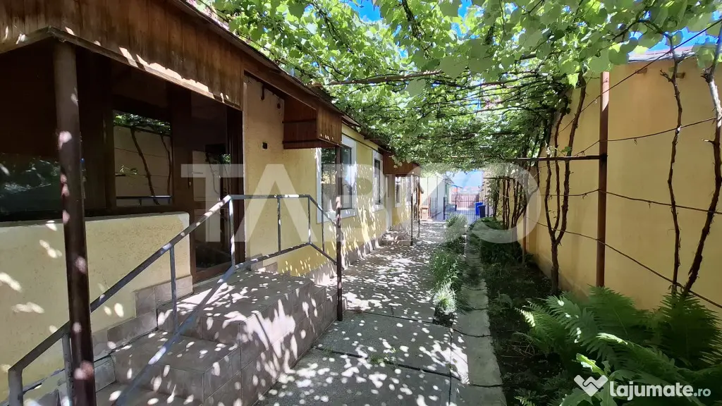 Casa individuala de vanzare 3 camere teren 300 mp zona Turni - Sibiu (Sibiu)