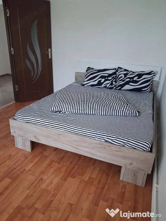 De inchiriat apartament cu 2 camere etaj 4 micro 13, 320 euro - Galati (Galati)