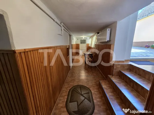 Casa individuala de vanzare cu teren 237 mp garaj in zona Lu - Sibiu (Sibiu)