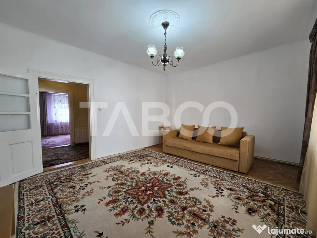 Casa individuala de vanzare cu teren 237 mp garaj in zona Lu - Sibiu (Sibiu)