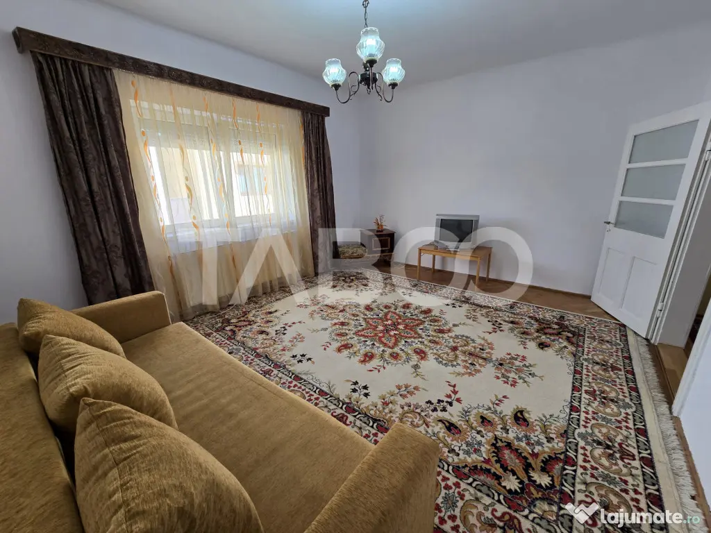 Casa individuala de vanzare cu teren 237 mp garaj in zona Lu - Sibiu (Sibiu)