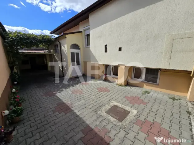 Casa individuala de vanzare cu teren 237 mp garaj in zona Lu - Sibiu (Sibiu)